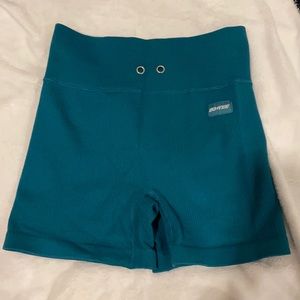 Teal bo+tee spandex ribbed shorts